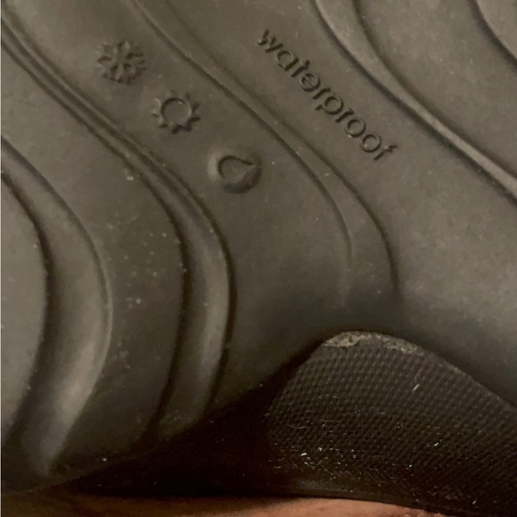 Clark high quality men’s boots. Perfect for icy or snowy conditions & outsiders main image 13